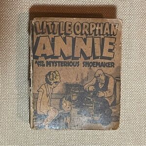 The Little Big Book Little Orphan Annie and the Mysterious Shoemaker
